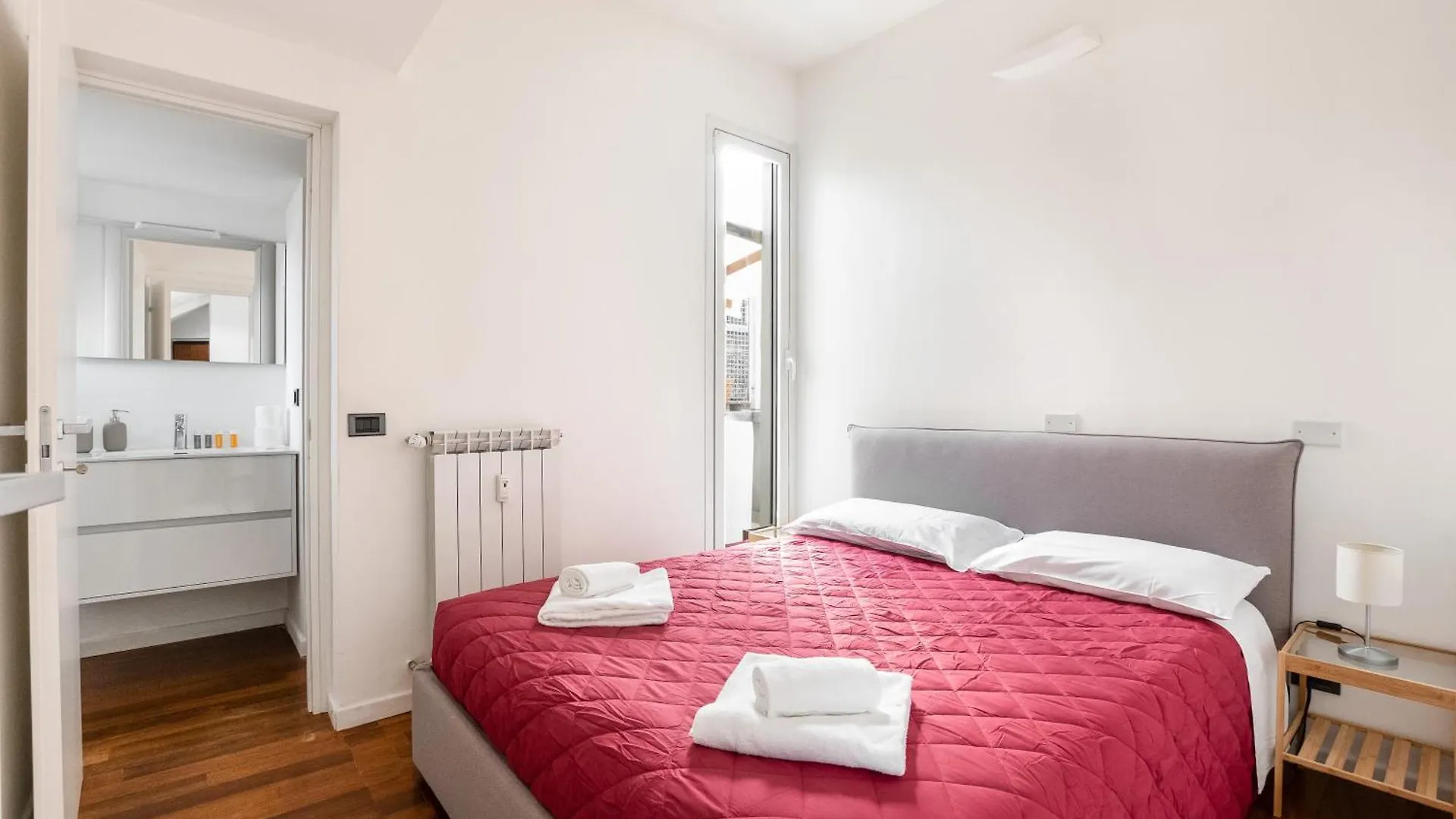 Apartment Meda-Bocconi Suite Milan Italy